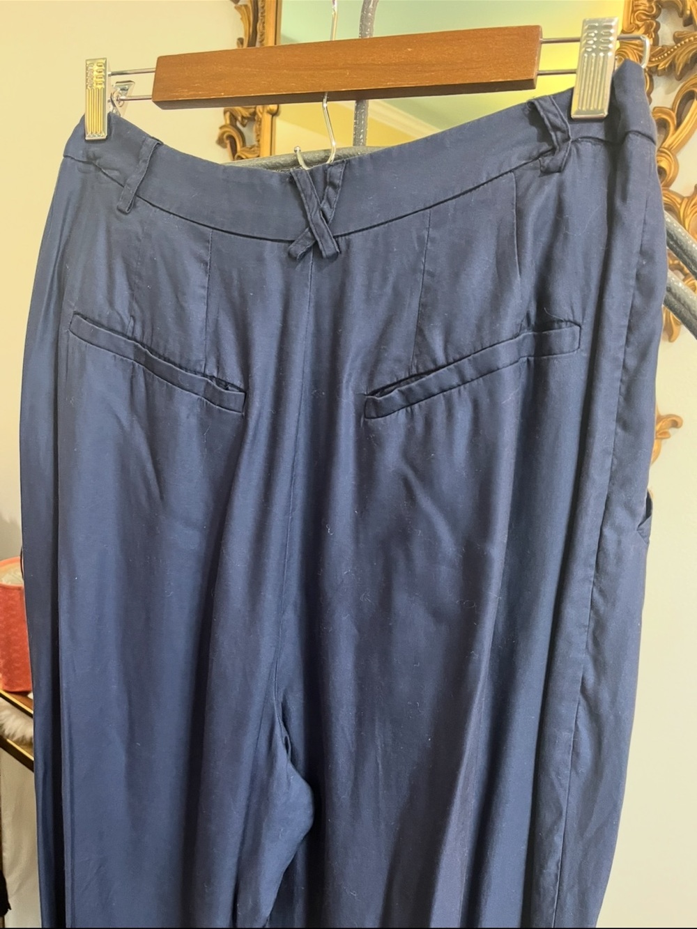 Anthropologie Navy Blue Pleated Wide leg Balloon flowy Jogger Pants Size US 6 - Picture 11 of 16